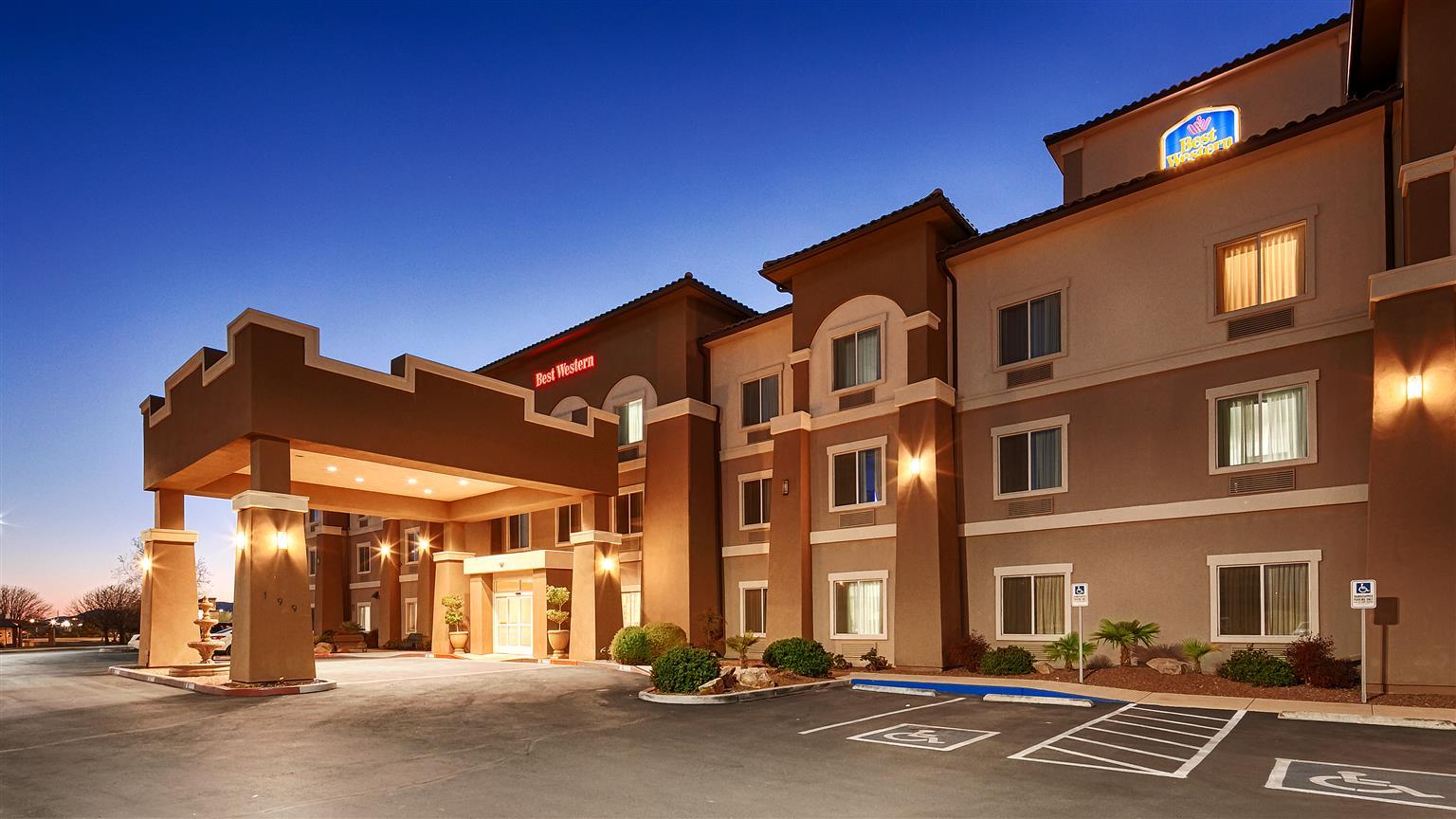 Best Western Douglas Inn & Suites Exterior foto